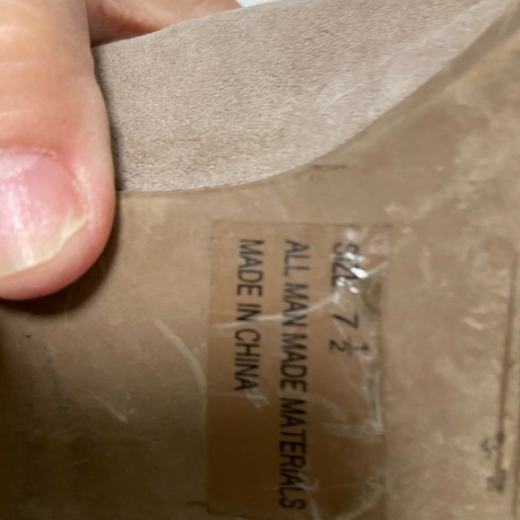 Wylie sz 6.5 tan booties some wear - Picture 6 of 6